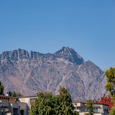The Village Green Apartment Queenstown Exterior foto