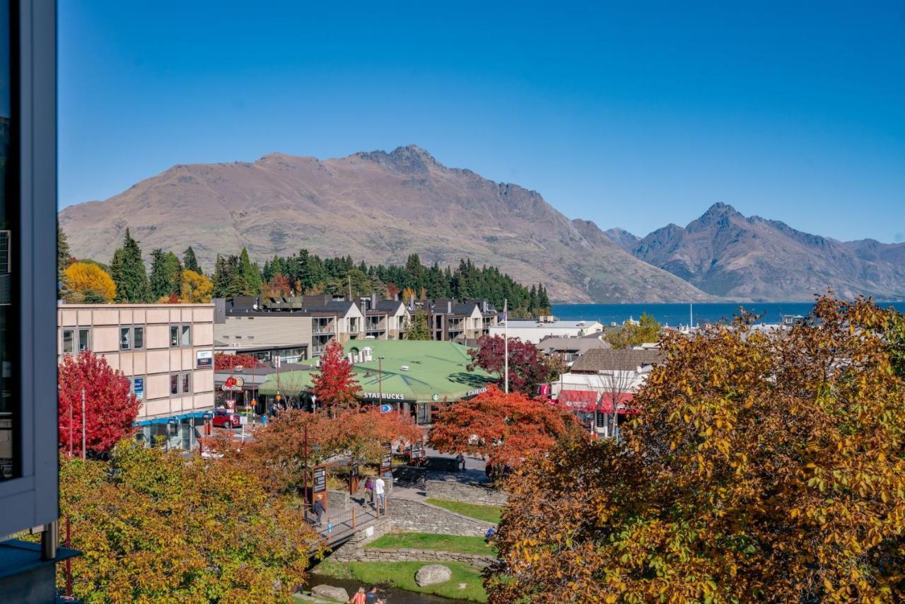 The Village Green Apartment Queenstown Exterior foto