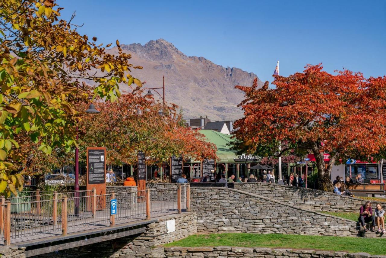 The Village Green Apartment Queenstown Exterior foto